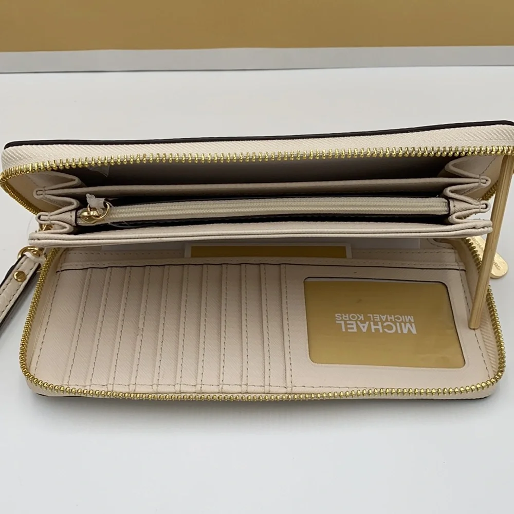 MICHAEL KORS Jet Set Travel Continental Zip Wristlet Wallet Optic White